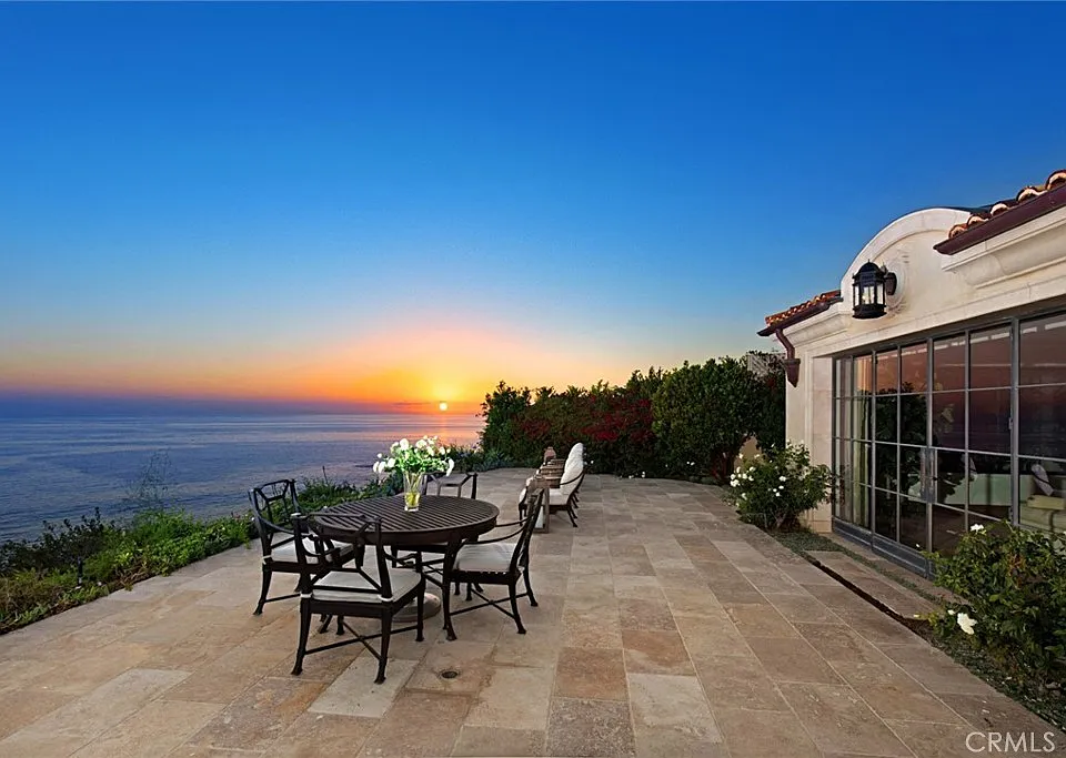 57 Monarch Bay Dr