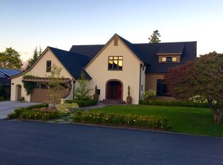 8000 Crest Dr NE, Seattle, WA 98115