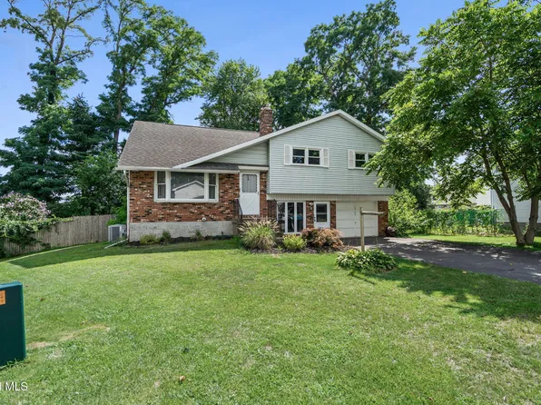 1009 Valentine Drive, Schenectady, NY 12303