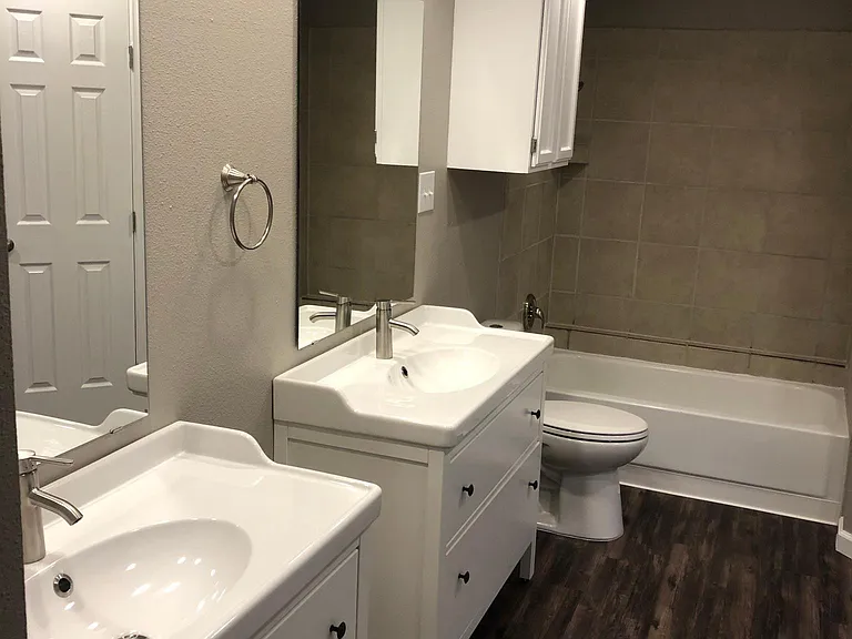 9739 Fortune Ridge Dr — Photo 3