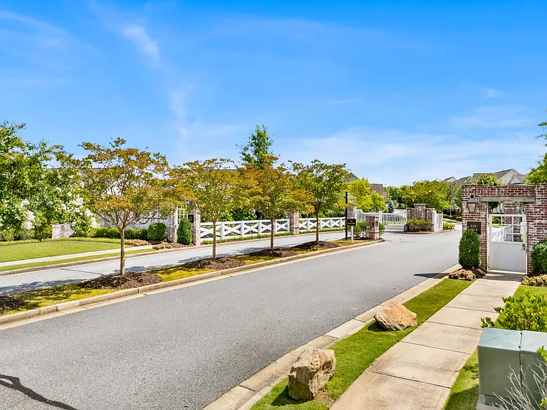 367 McDaniel Pl — Photo 45
