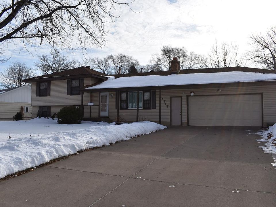 1st image of 4717 76th Ave N