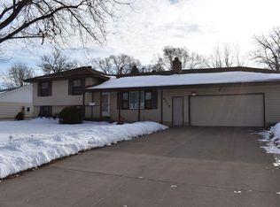 4717 76th Ave N, Brooklyn Park, MN 55443