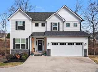 346 Endless Dr, Greer, SC 29651