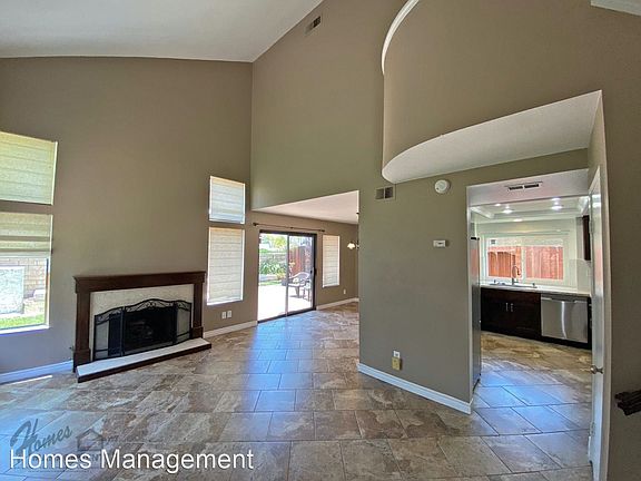 2nd image of 2177 Pueblo Gln