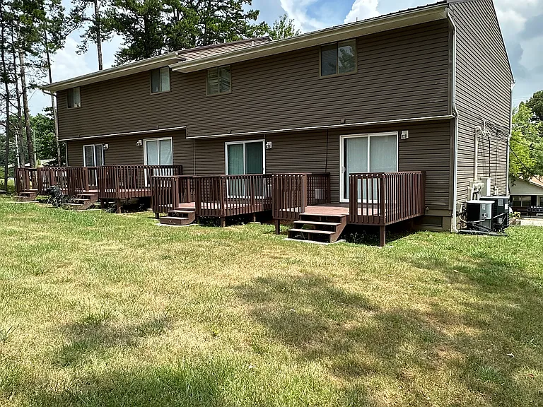 2107 Belle Terra Rd — Photo 10