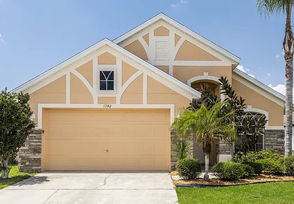 1342 Sun Meadow Dr