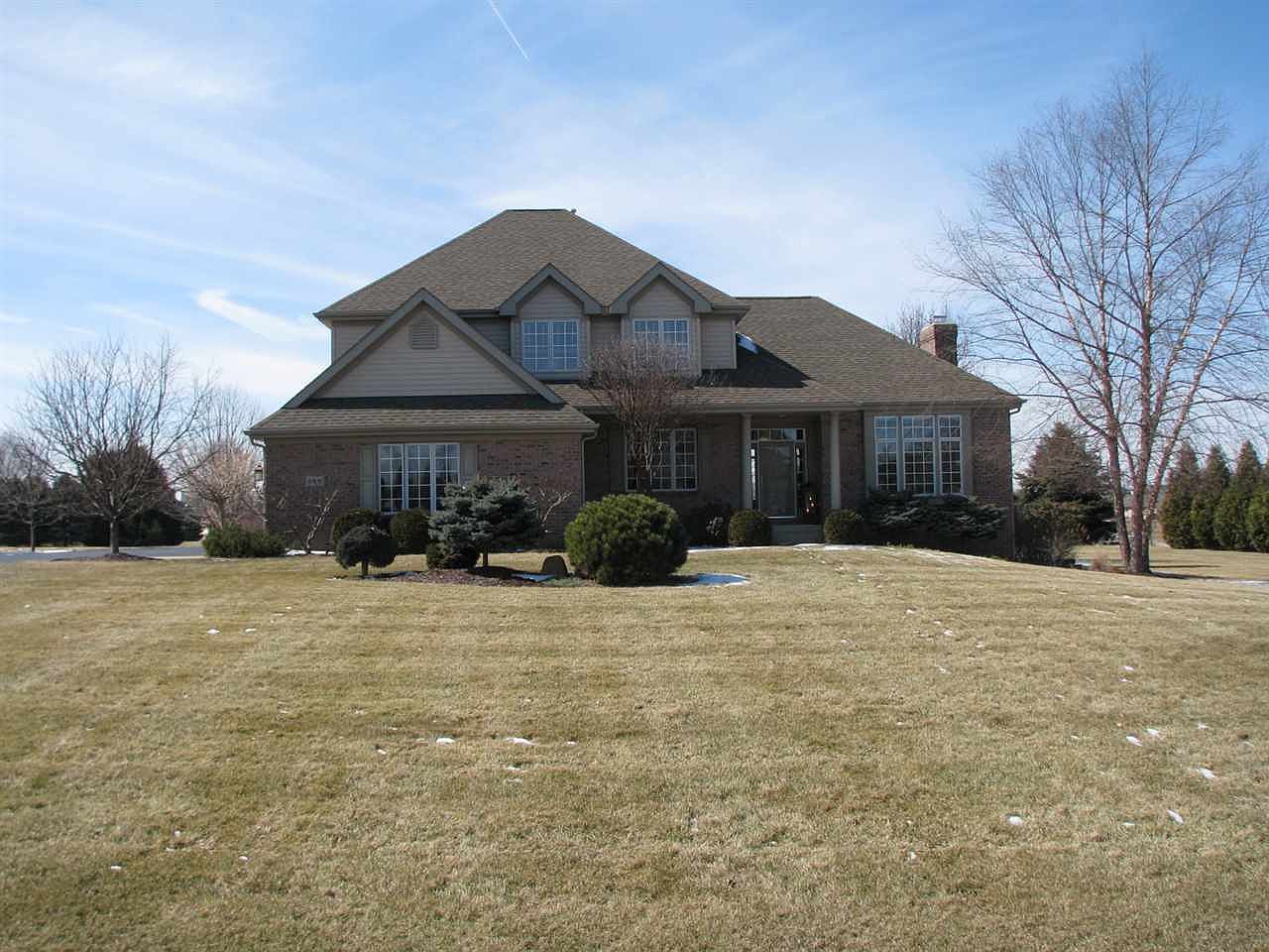 555 Wood Ridge Ln, Caledonia, IL 61011 Zillow