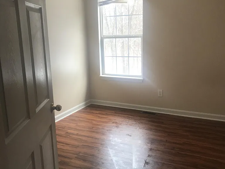 125 Ashberry Dr #C — Photo 7