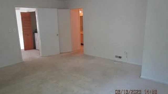 4 Gate House Ln — Photo 30