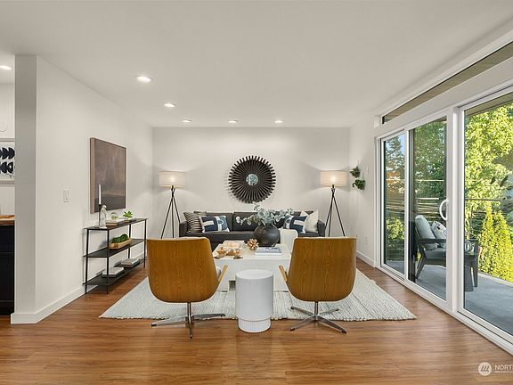 4th image of 510 Ward Street #201