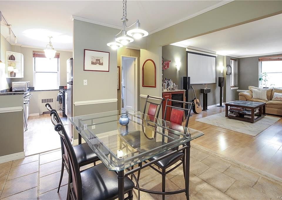 1st image of 280 Collins Ave APT 4H