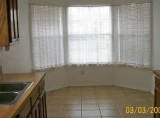 1354 Yorkshire St, Fort Worth, TX 76134