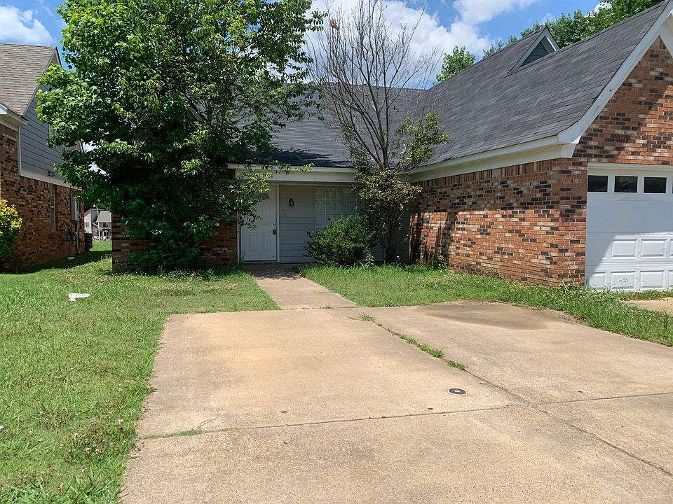1st image of 1584 Joy Blvd