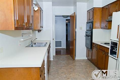 5th image of 108 Arvin Dr