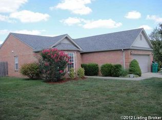 84 N Country Dr, Shelbyville, KY 40065