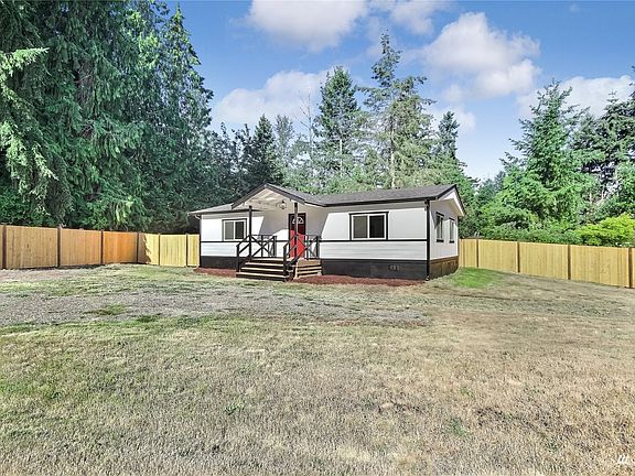 2nd image of 11616 204th Ave E