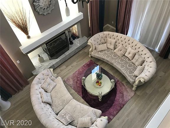 5th image of 7620 Jacaranda Bay St