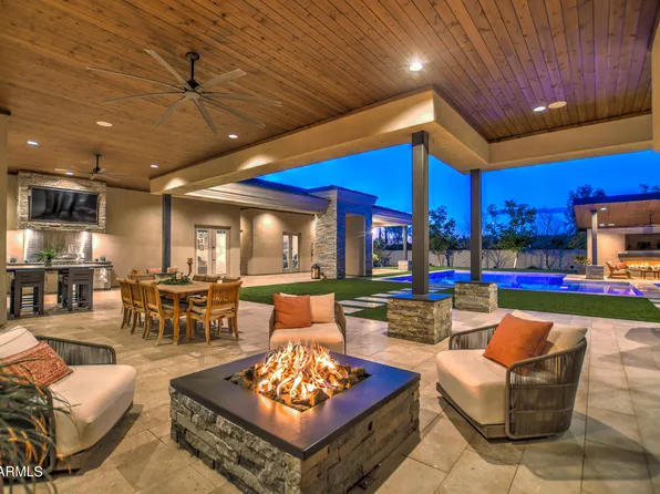 2264 E ORLEANS Drive, Gilbert, AZ 85298