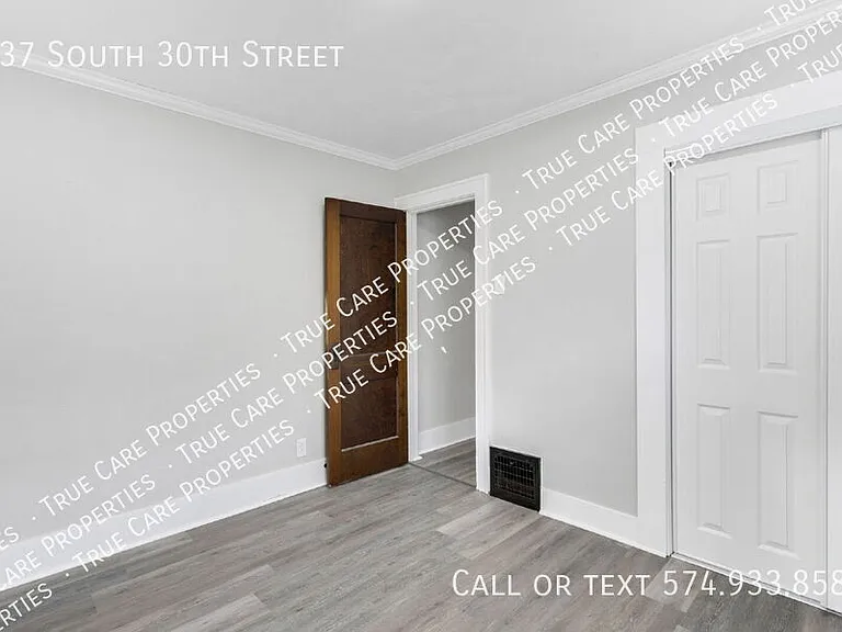 737 S 30th St — Photo 10