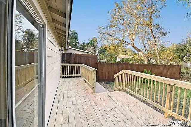 1401 Coco Ln #A — Photo 32