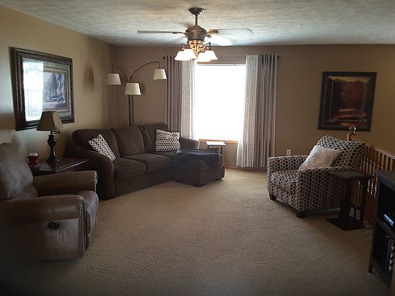 2nd image of 205 E 37th Ave