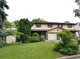 2461 Lisa Ln, Allentown, PA 18104