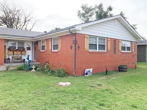3rd image of 2406 Mary Ellen St