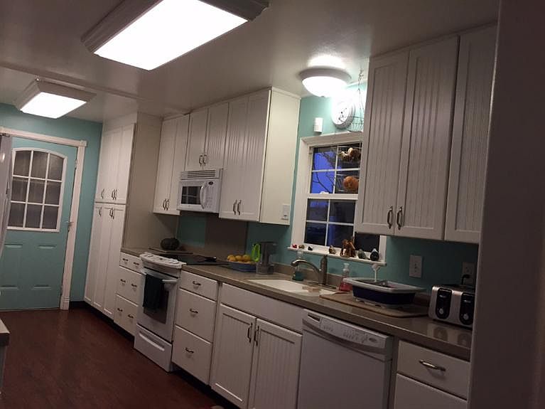 2nd image of 1401 Jennings St