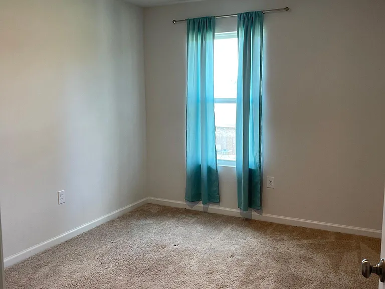 7530 Oak Lake Blvd — Photo 15