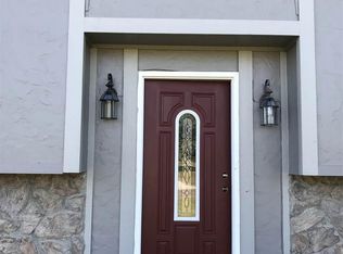 4251 NW Dondee Ln, Topeka, KS 66618