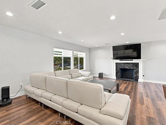 3rd image of 13870 Nurmi St