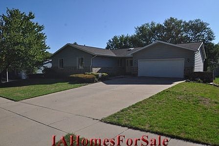 2003 Balsam Dr SW