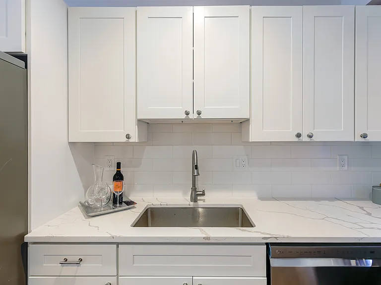 1928 Naylor Rd SE #503 — Photo 6
