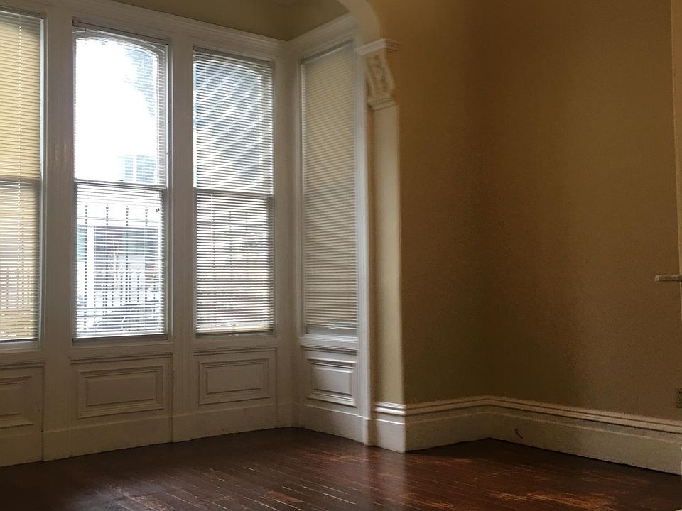2nd image of 468 Fell St APT 1