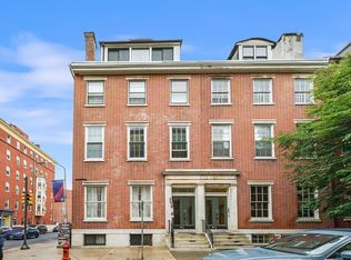 900 Pine St APT 1F, Philadelphia, PA 19107