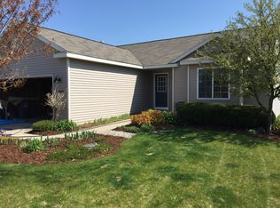 11475 Barnsley Rd SE, Lowell, MI 49331