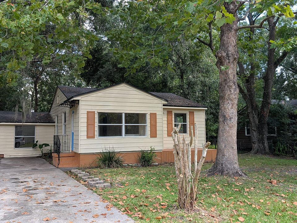 1st image of 3519 Acacia St