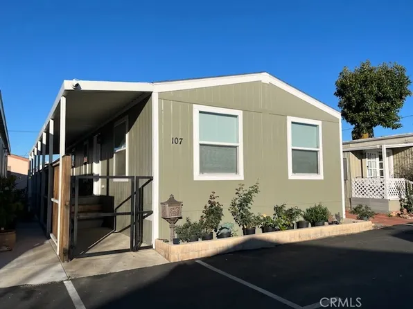 7560 Woodman Pl #107, Van Nuys, CA 91405