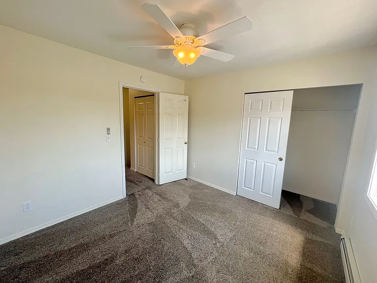 209 E 18th Ave #D16 — Photo 23
