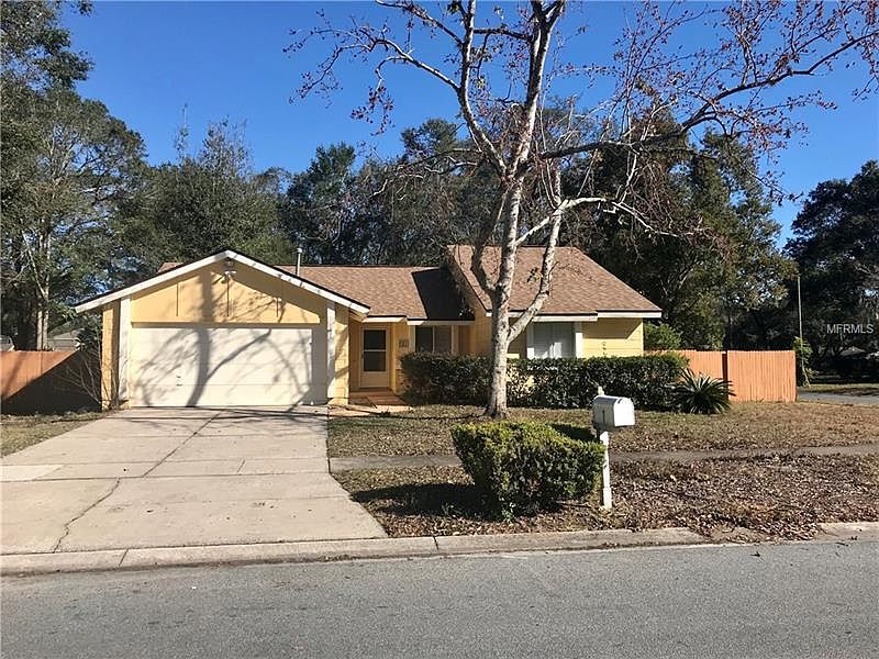 1st image of 1 N Aurora Dr