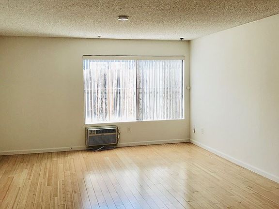 4th image of 2485 Sawtelle Blvd APT 205