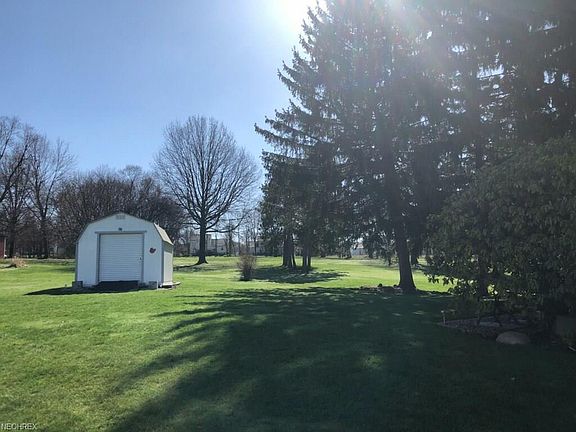 2nd image of 405 Durling Dr