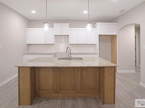 4th image of 1713 Stirrup Cir