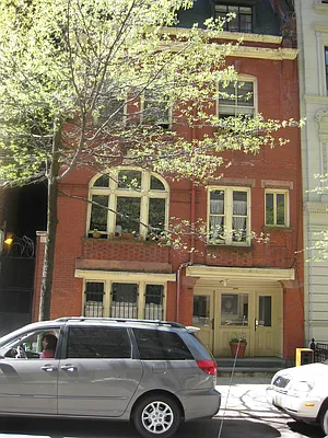 Rented by Brown Harris Stevens | media 9