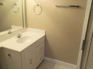 1100 E Randville Dr UNIT 104, Palatine, IL 60074