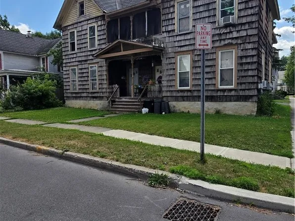 702-704 Academy St, Watertown, NY 13601