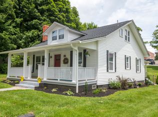 63 Duff St, Castlewood, VA 24224