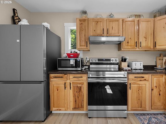 12th image of 65121 E Lupine Dr