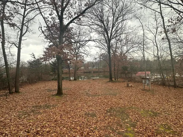 58744 Ash Rd, Three Rivers, MI 49093